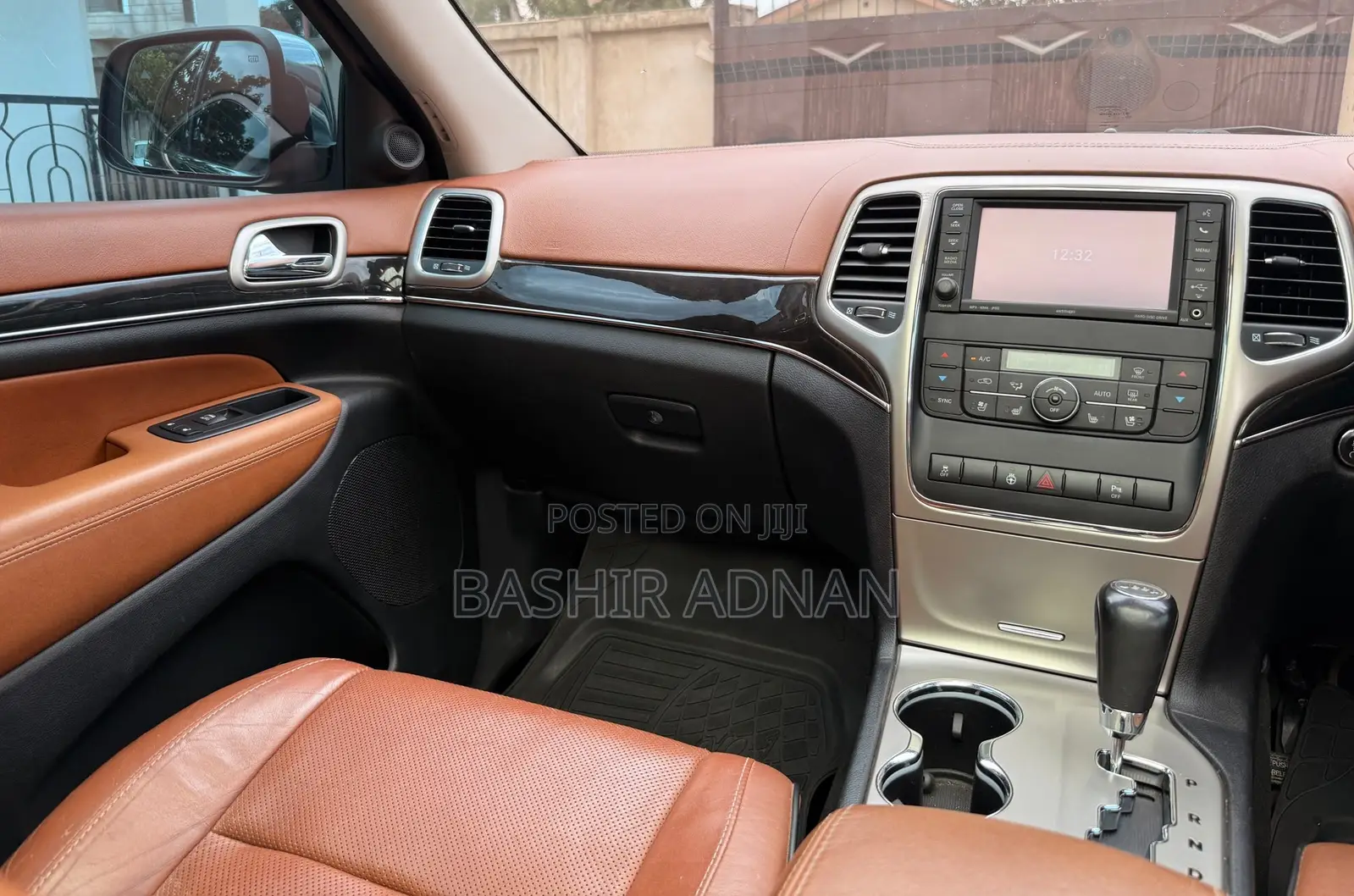 Jeep Grand Cherokee 2012 Black