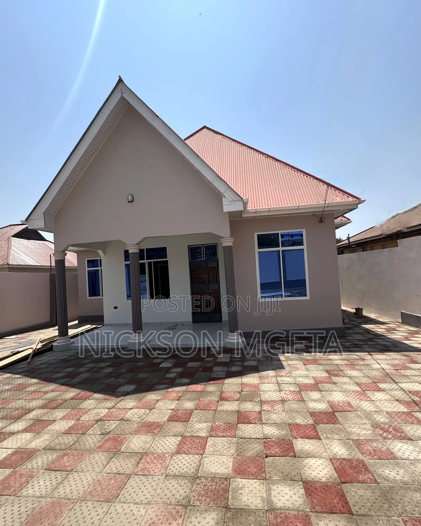 3bdrm House in Dalali Nick Mwanza for rent