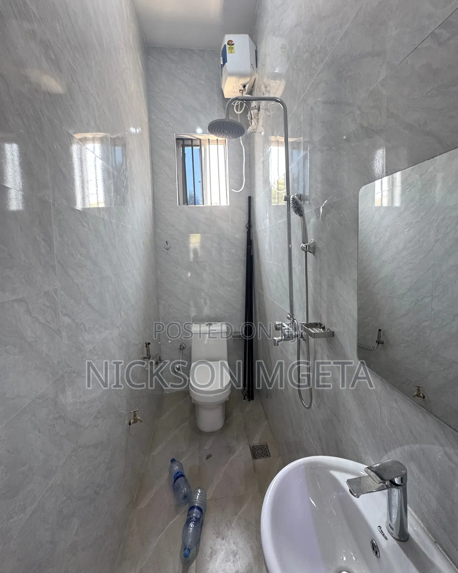 3bdrm House in Dalali Nick Mwanza for rent