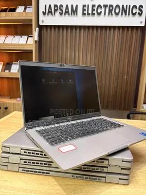Laptop Dell Latitude 5320 16GB Intel Core i5 SSD 256GB