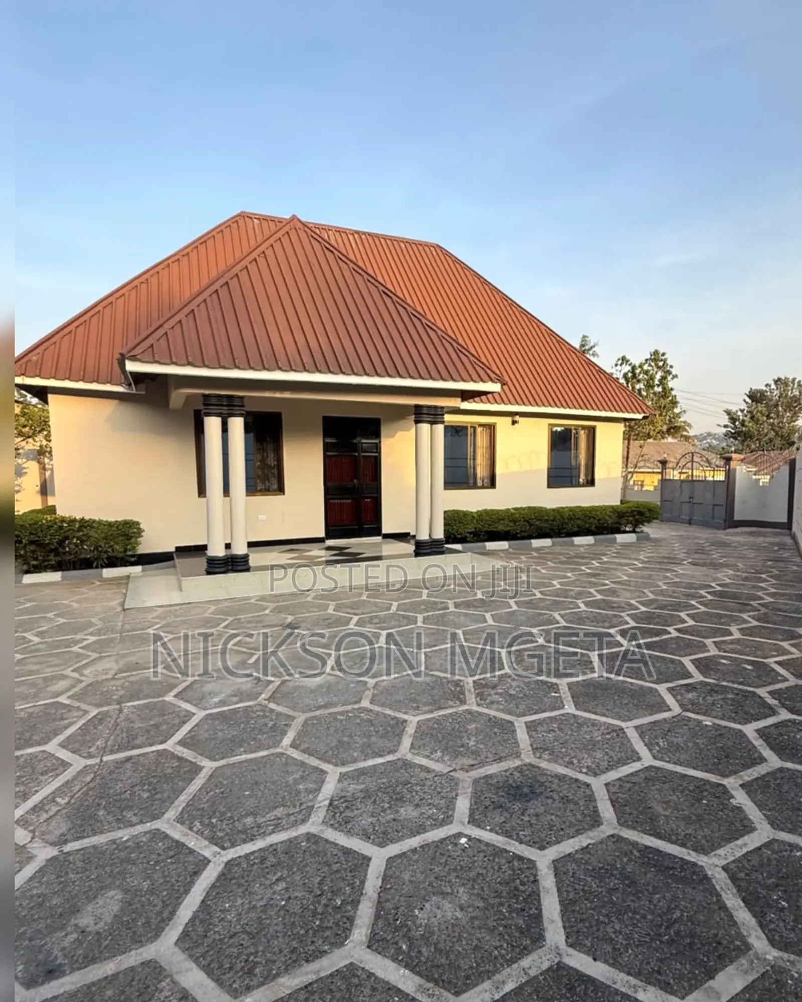 3bdrm Apartment in Dalali Nick Mwanza for rent