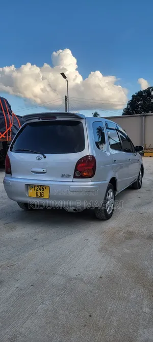 Toyota Corolla Spacio 2001 Silver