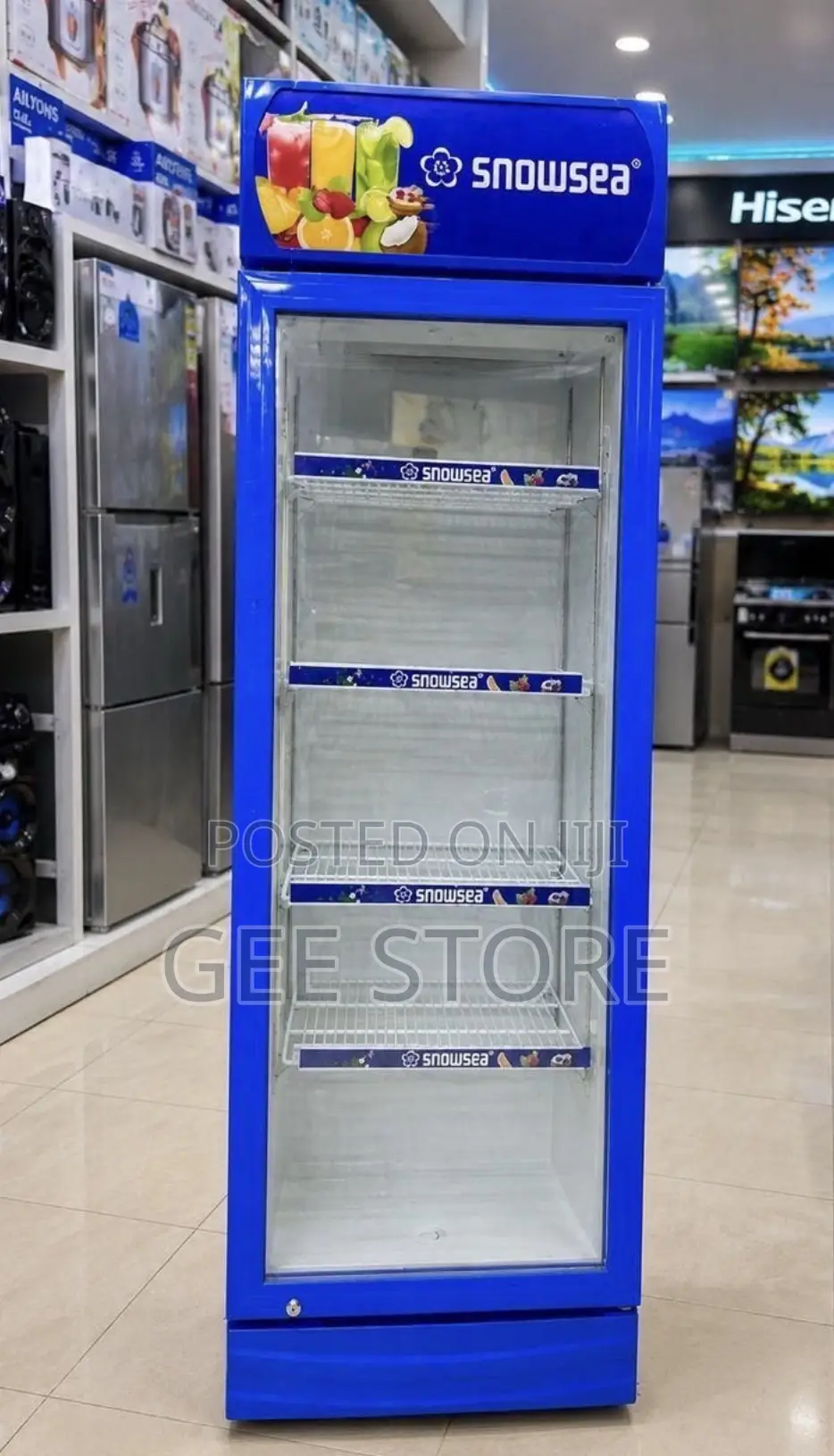 Snowsea Showcase LC28 280litres