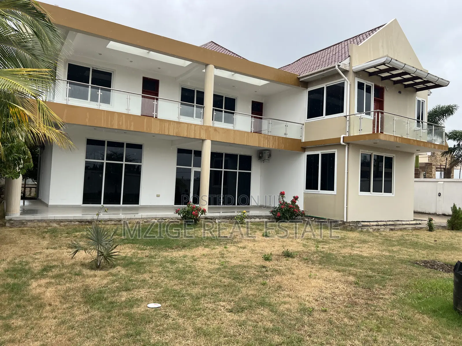 5bdrm House in Nyumba Ya Ghorofa for sale
