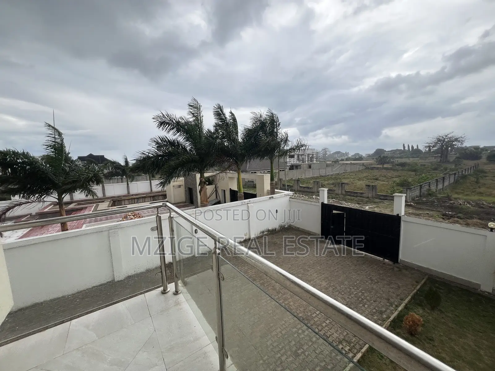 5bdrm House in Nyumba Ya Ghorofa for sale