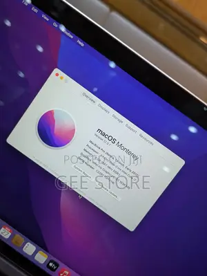 Laptop Apple MacBook Pro 2015 16GB Intel Core i5 SSD 512GB