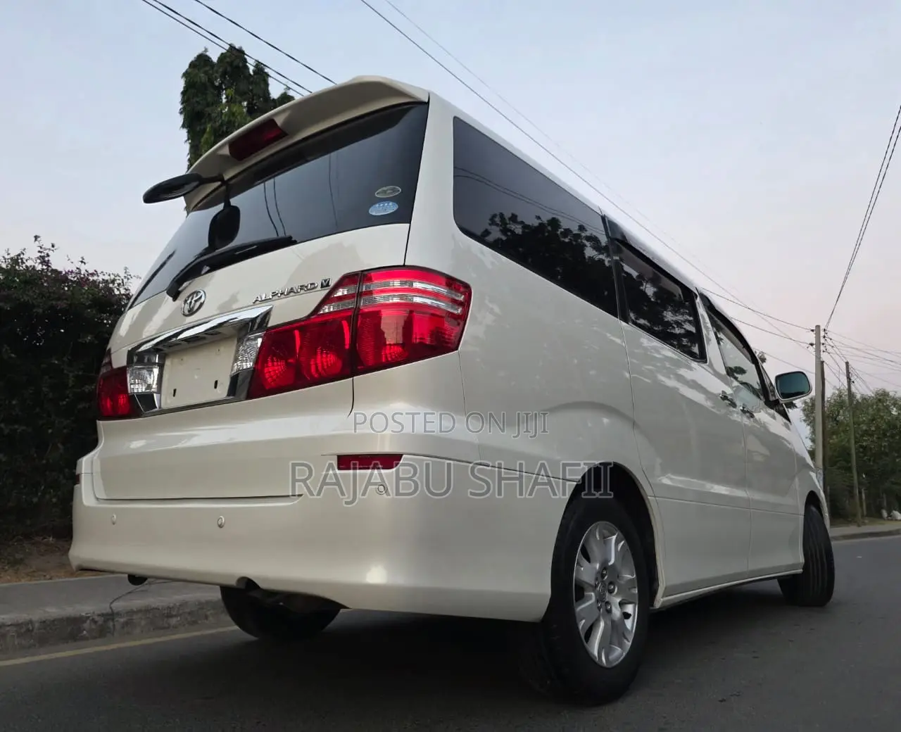 Toyota Alphard 2.4 Petrol AWD 2007 White
