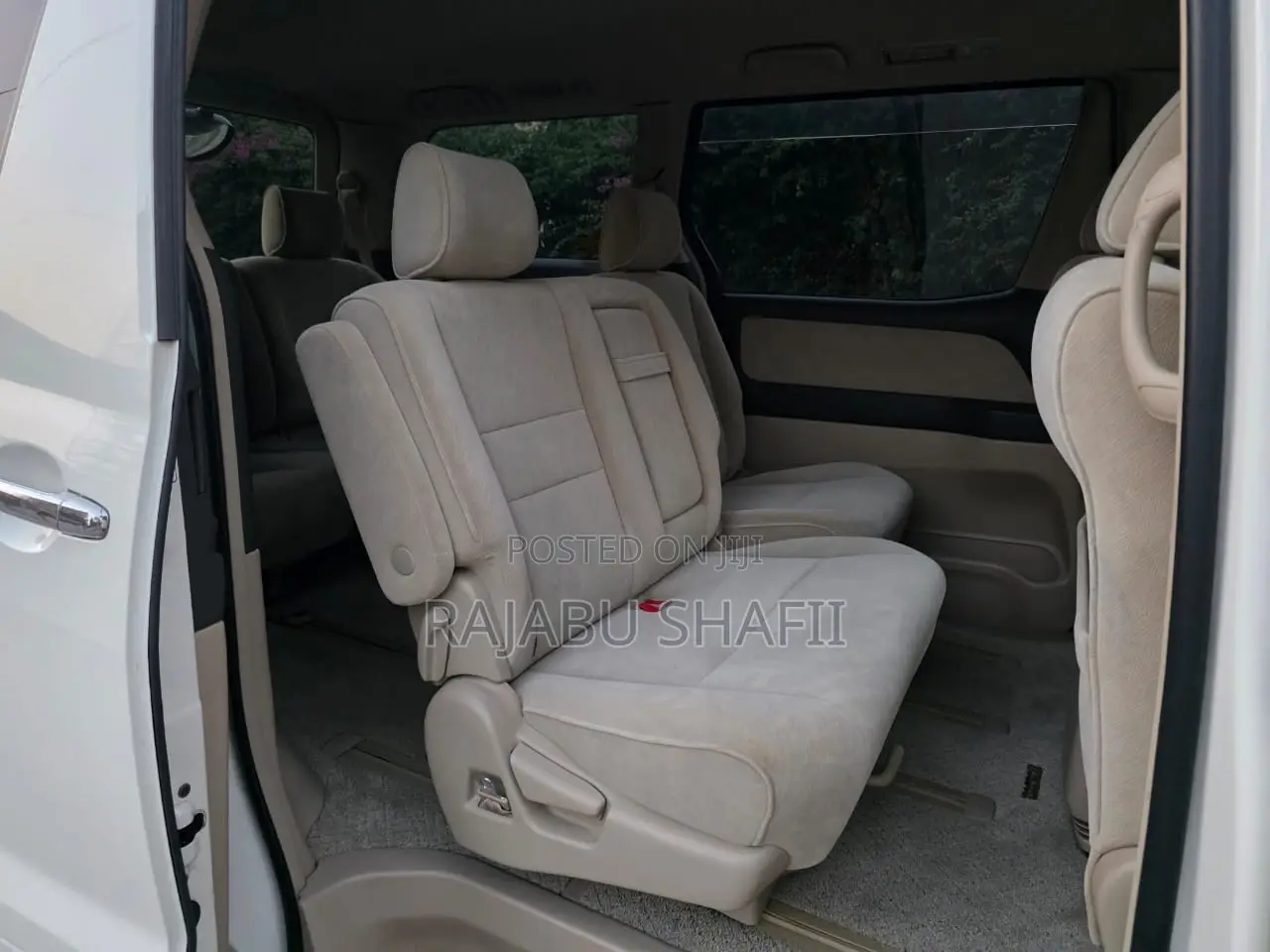 Toyota Alphard 2.4 Petrol AWD 2007 White
