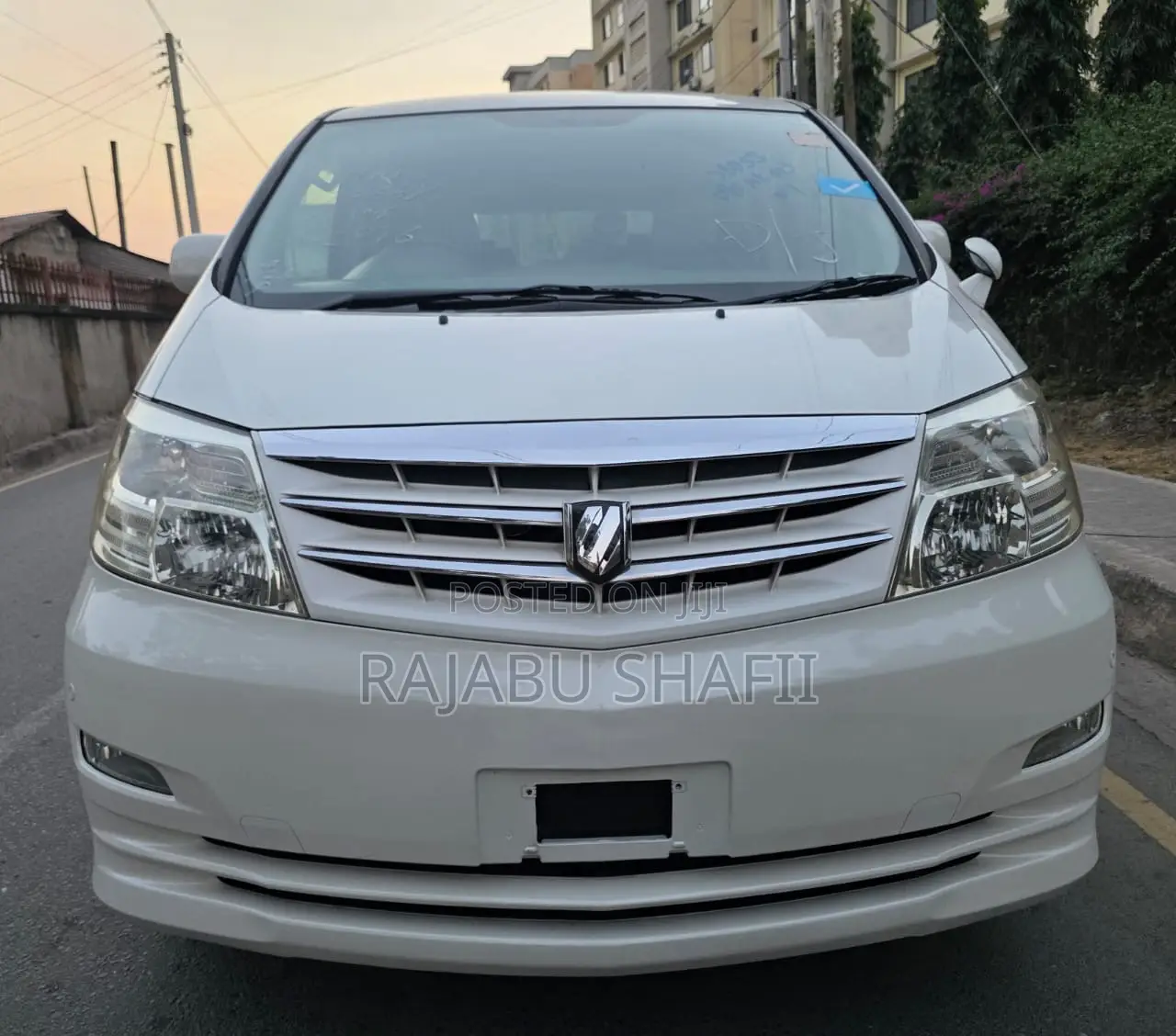 Toyota Alphard 2.4 Petrol AWD 2007 White