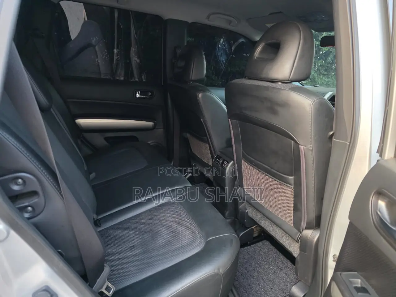 Nissan X-Trail 2.0 Petrol XE 2011 Silver