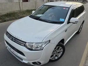 Mitsubishi Outlander 2.0 PHEV AWD 2016 White