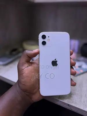 Apple iPhone 11 64 GB