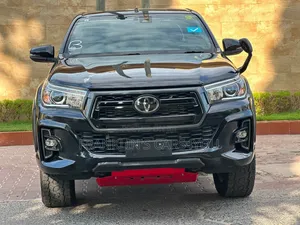 Toyota Hilux 2019 Black