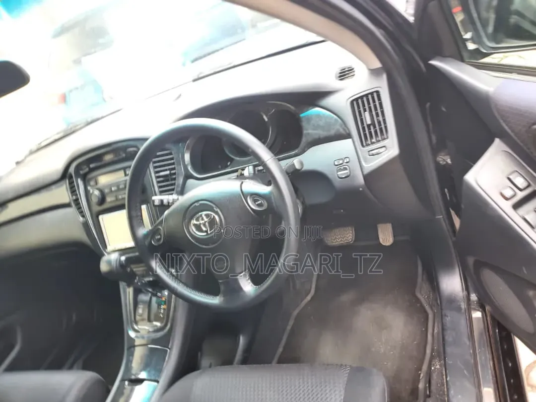 Toyota Kluger 2006 Black