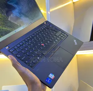 Laptop Lenovo ThinkPad T14 G2 16GB Intel Core i7 SSD 512GB