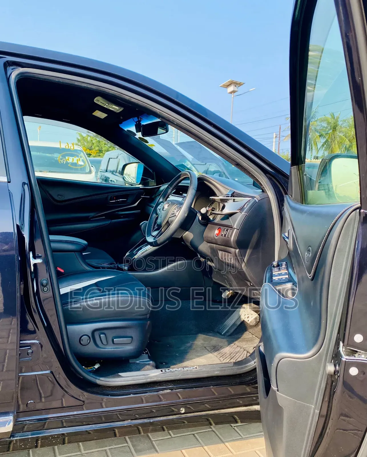 Toyota Harrier 2017 Black