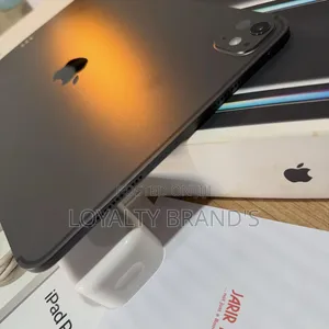 New Apple iPad Pro 11 (2025) 256 GB