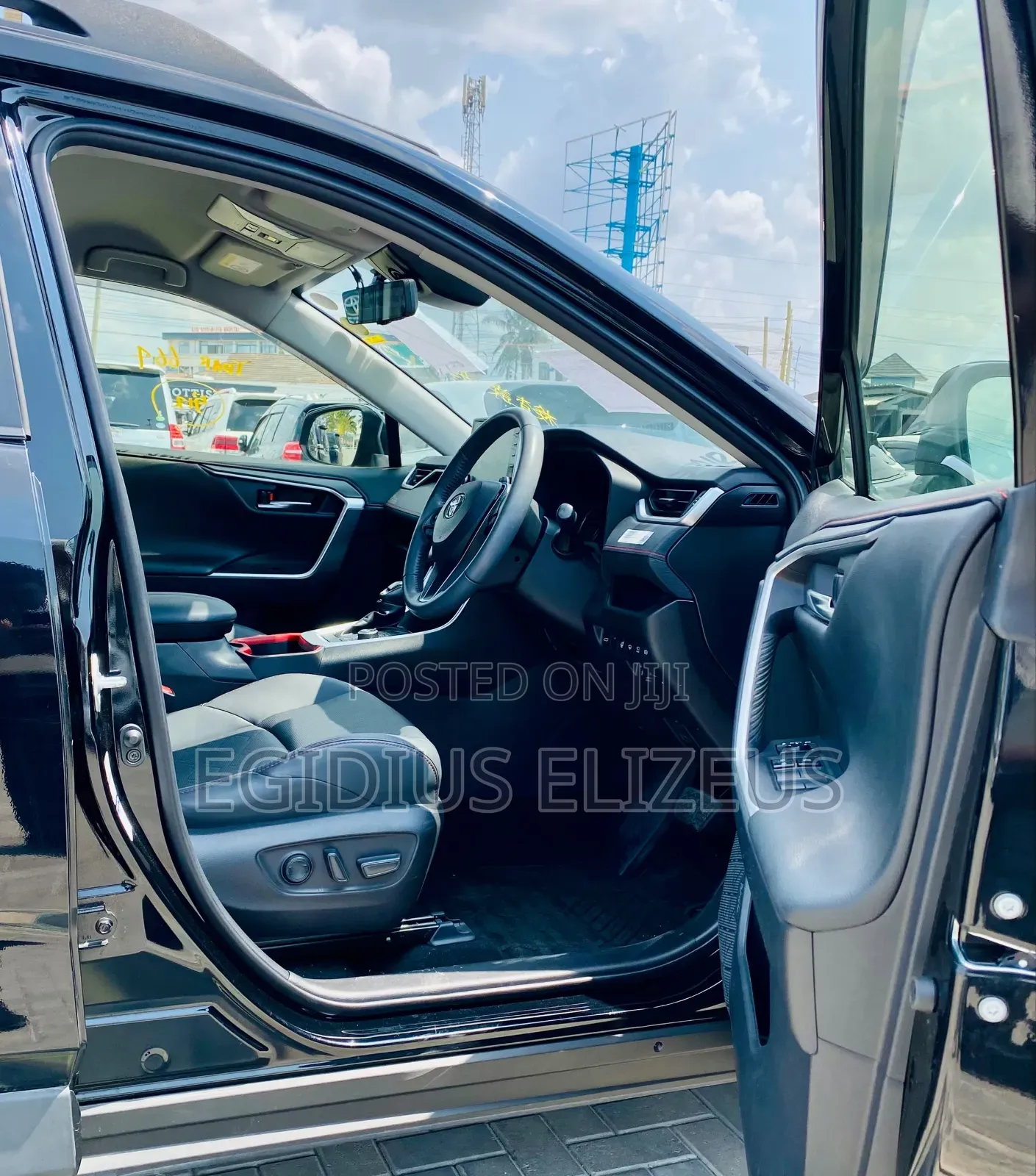 Toyota RAV4 2021 Black
