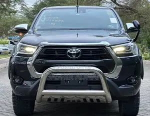 Toyota Hilux 2.4 Diesel 2020 Blue
