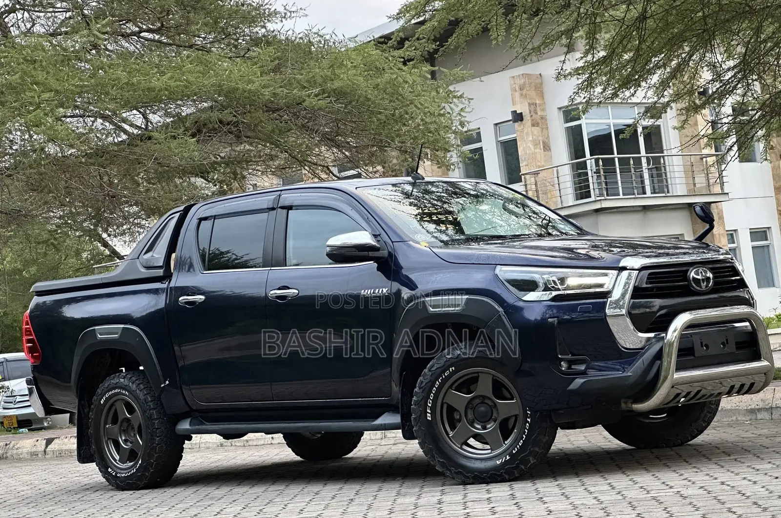 Toyota Hilux 2.4 Diesel 2020 Blue