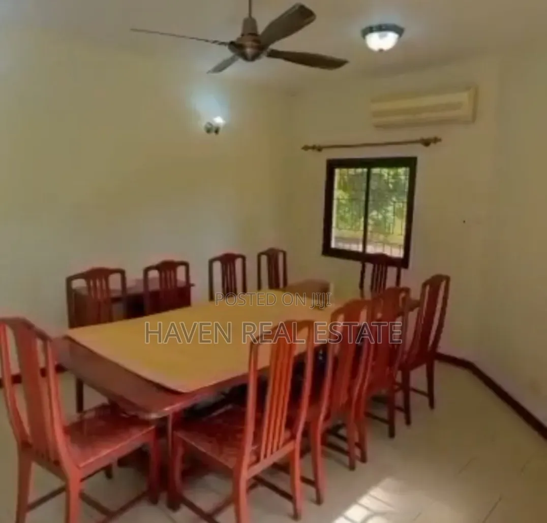 5bdrm House in Upanga East for sale