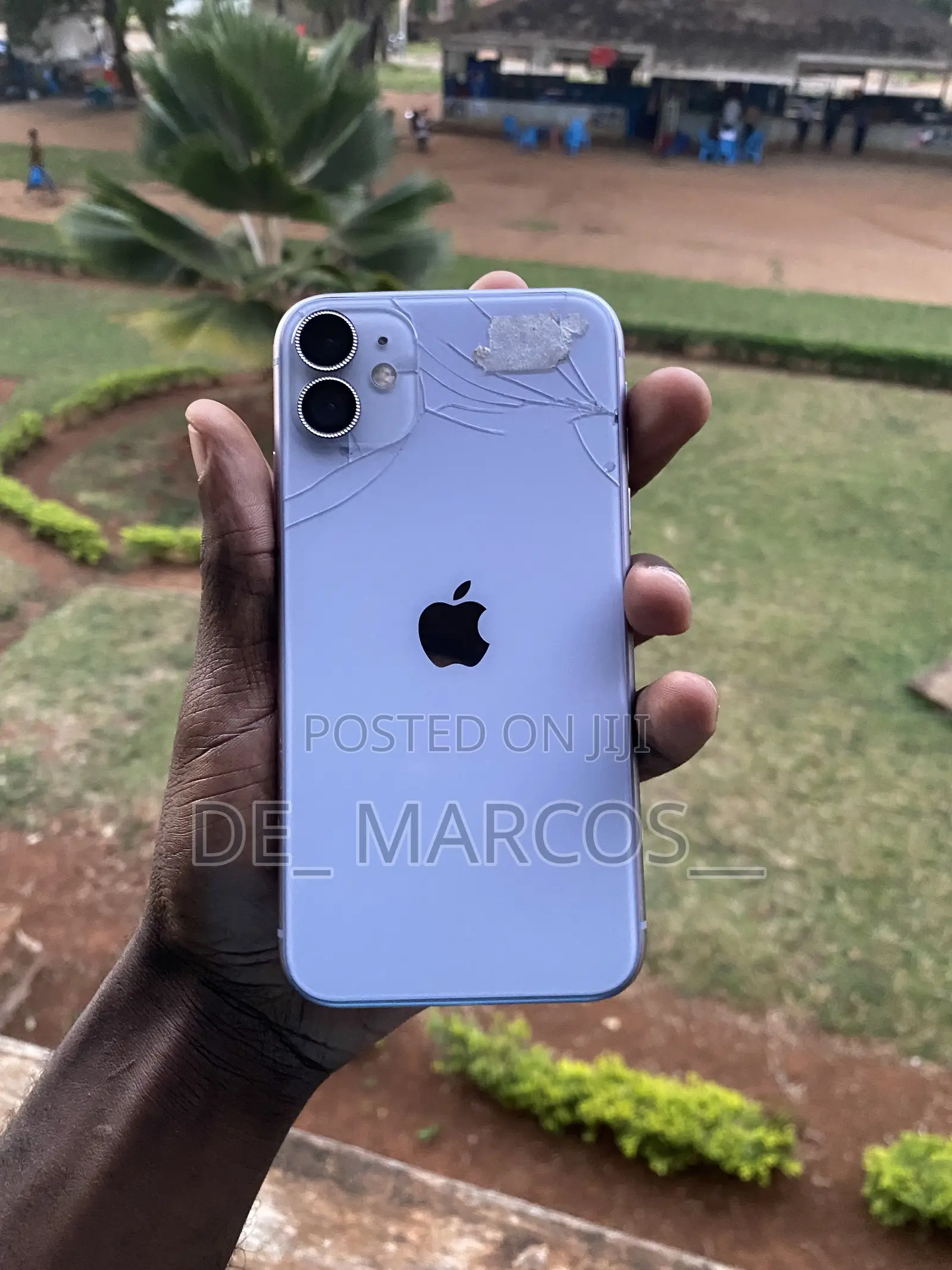Apple iPhone 11 64 GB Gray