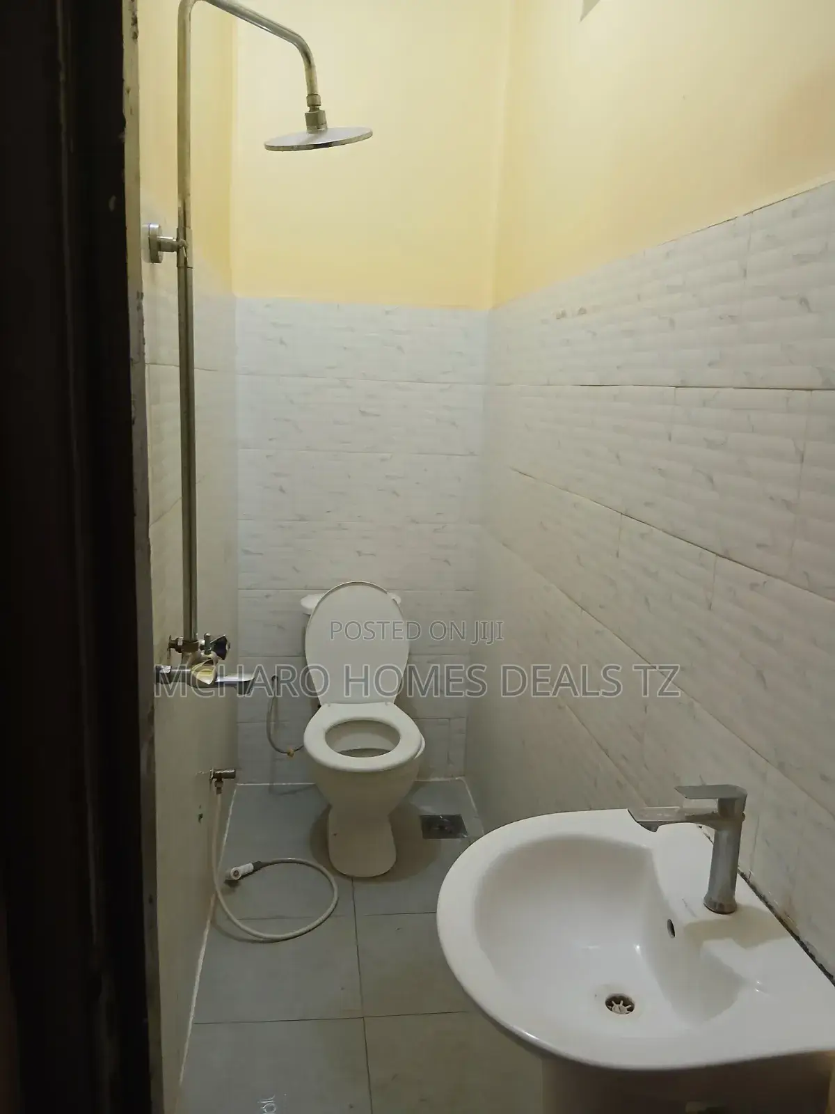 3bdrm Apartment in Mcharo Homes Tz, Chang'ombe for rent