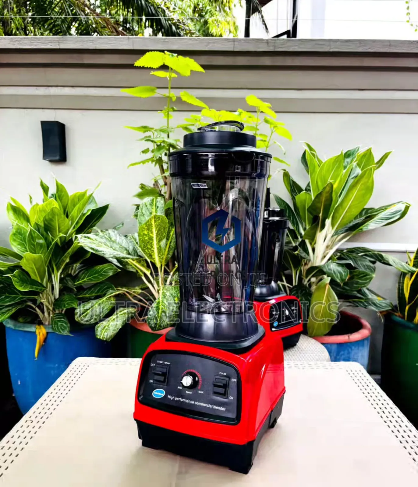 HOMEBASE Heavy Duty Blender With 4 Litres