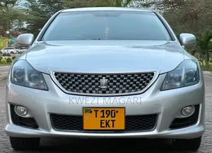 Toyota Crown 2009 Silver