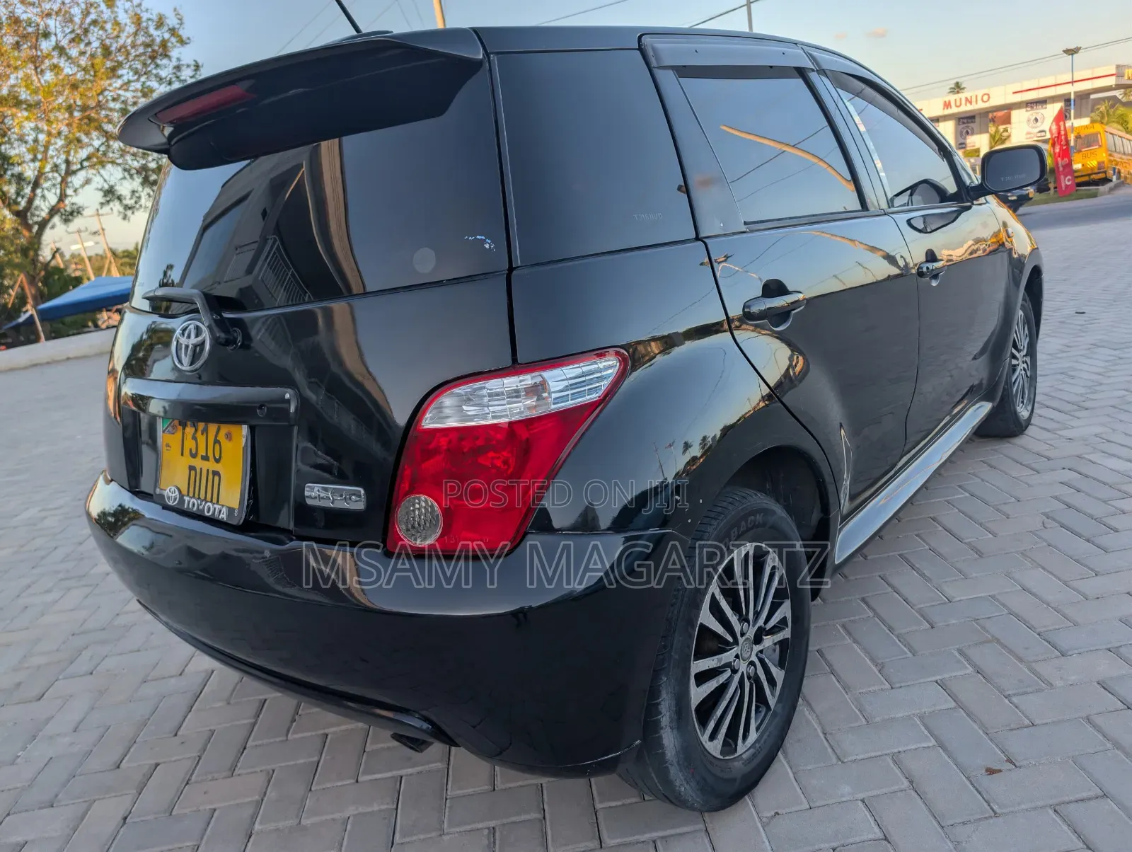Toyota IST 2006 Black