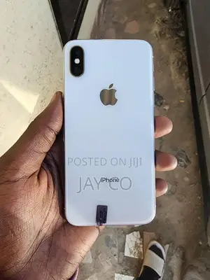 Apple iPhone X 64 GB White