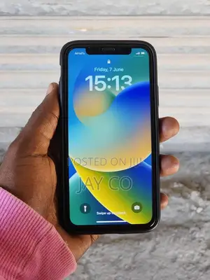 Apple iPhone X 64 GB White