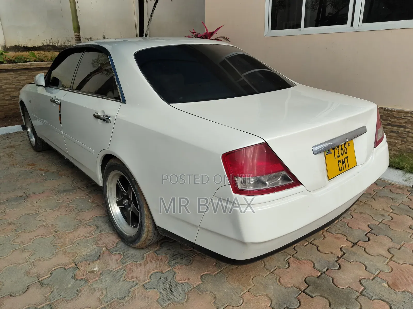 Nissan Cedric 2003 White