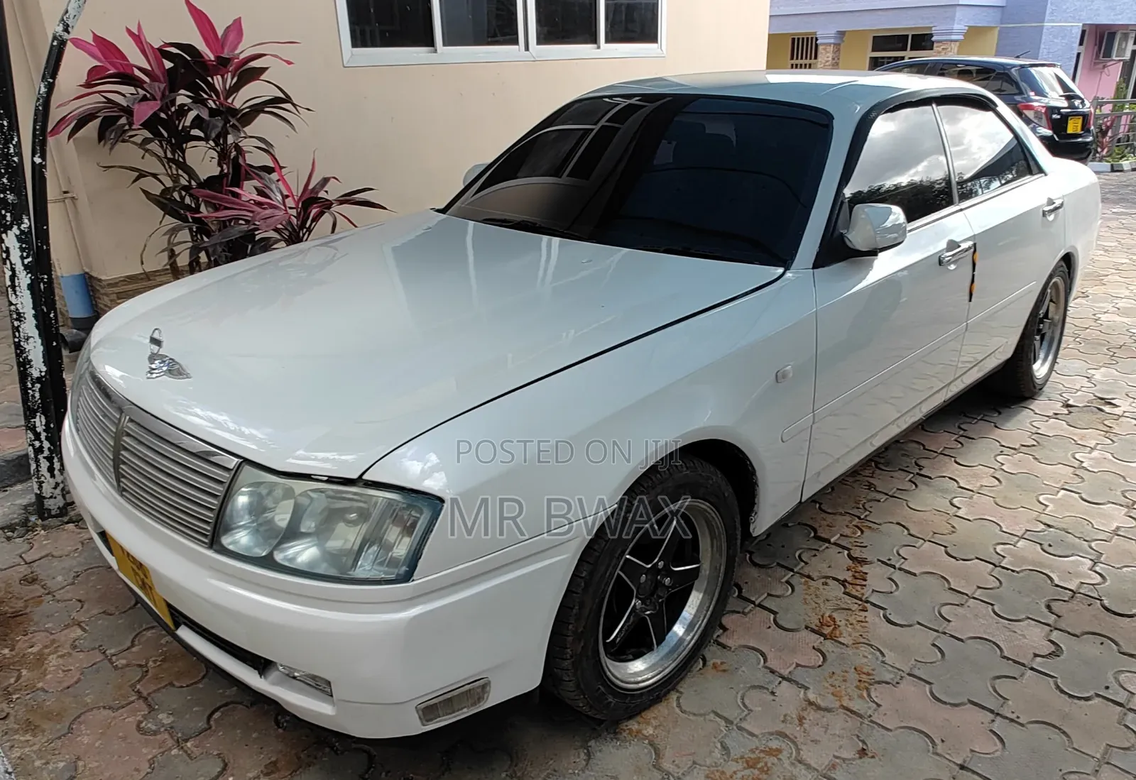 Nissan Cedric 2003 White
