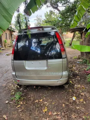 Toyota Noah 2.0 FWD (8 Seater) 2003 Silver