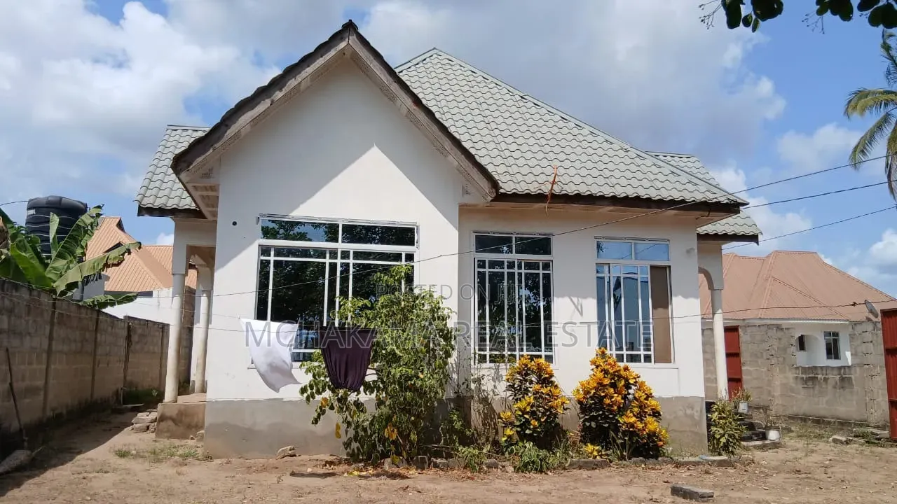 4bdrm House in Mchakama Real Estate, Mbagala for sale