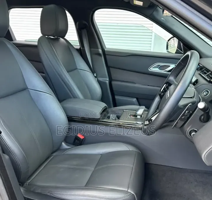 Land Rover Range Rover Velar 2024 Gray