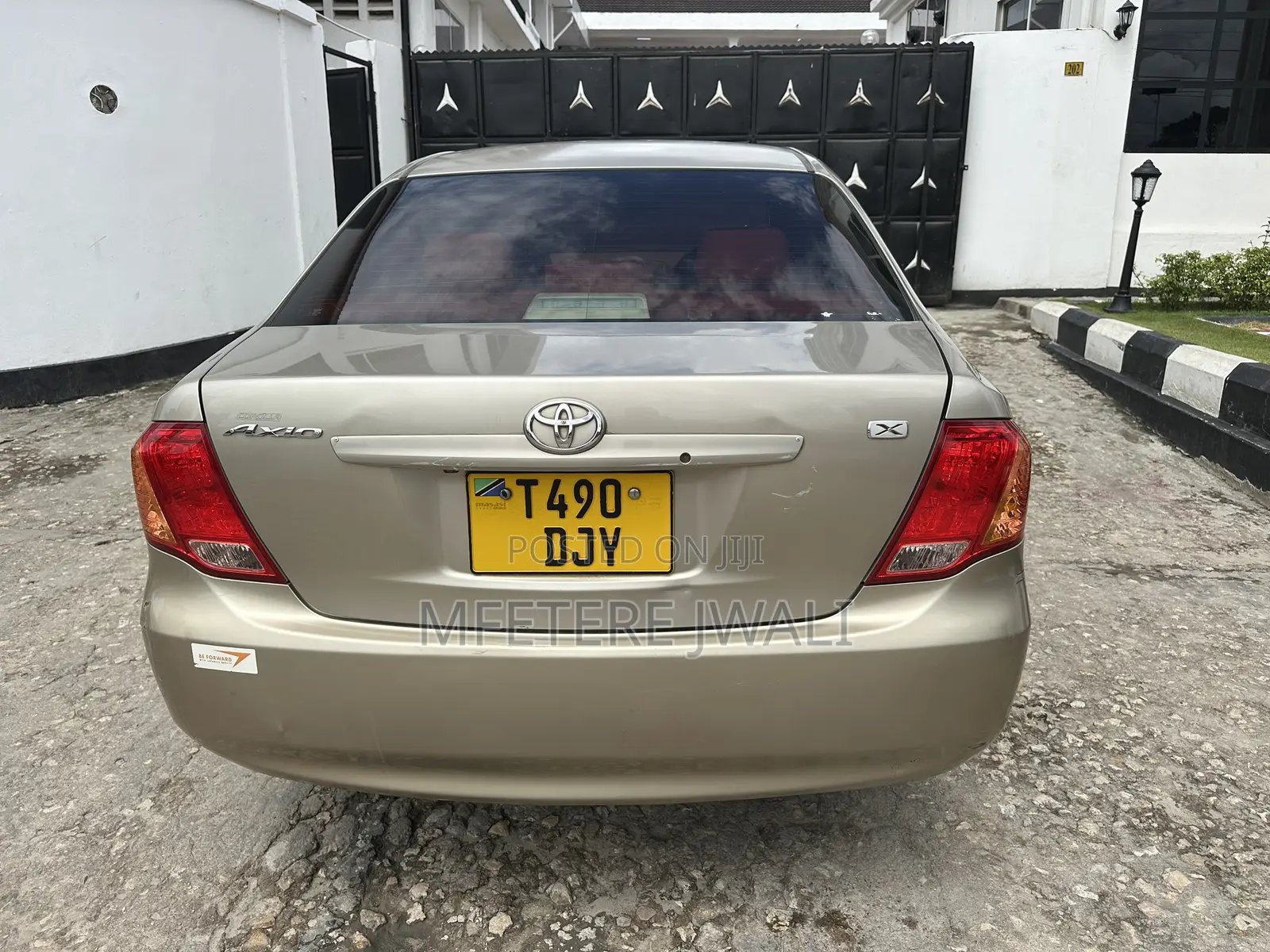 Toyota Axio 2007 Gold