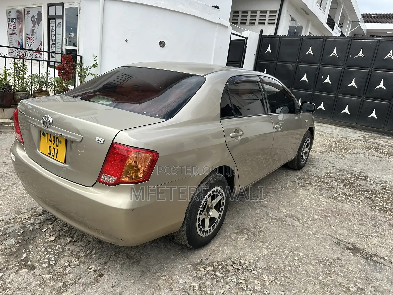 Toyota Axio 2007 Gold