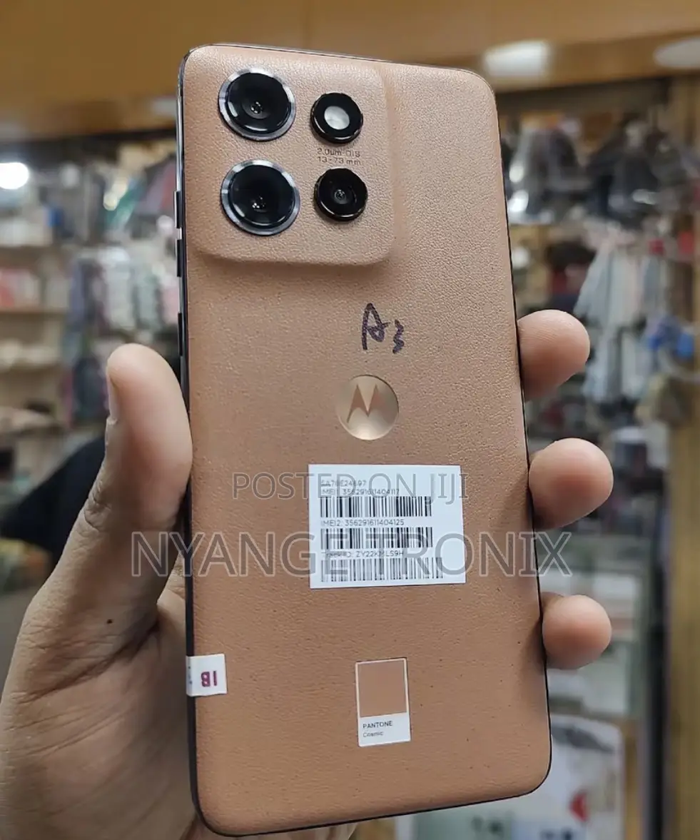 Motorola Edge 50 Neo 256 GB Bronze