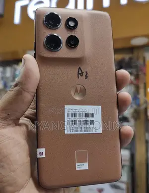 Motorola Edge 50 Neo 256 GB Bronze