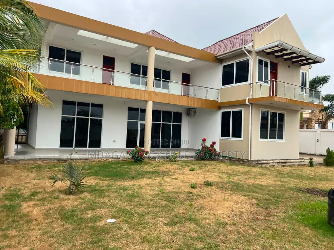 5bdrm House in Mbweni for sale