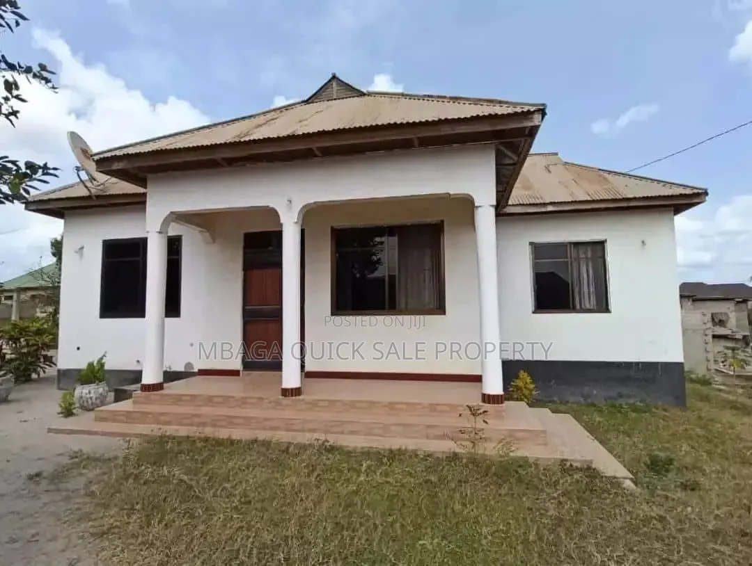 3bdrm House in Kigamboni for sale