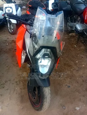KTM 2017 Orange
