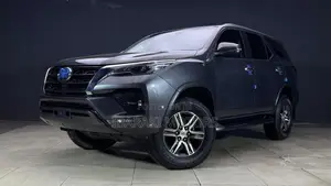 Toyota Fortuner 2.8 D AWD 2021 Gray