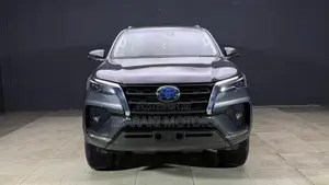Toyota Fortuner 2.8 D AWD 2021 Gray
