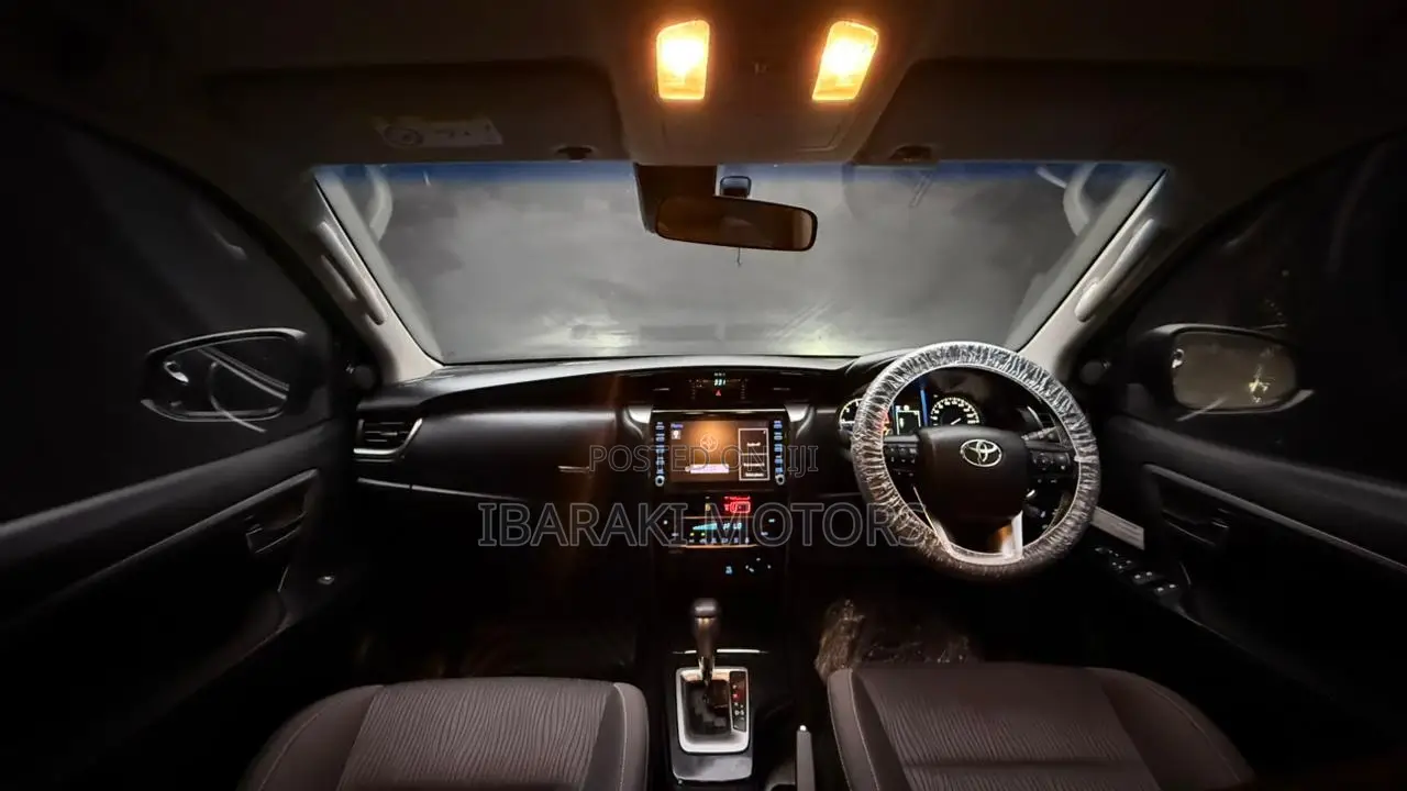 Toyota Fortuner 2.8 D AWD 2021 Gray