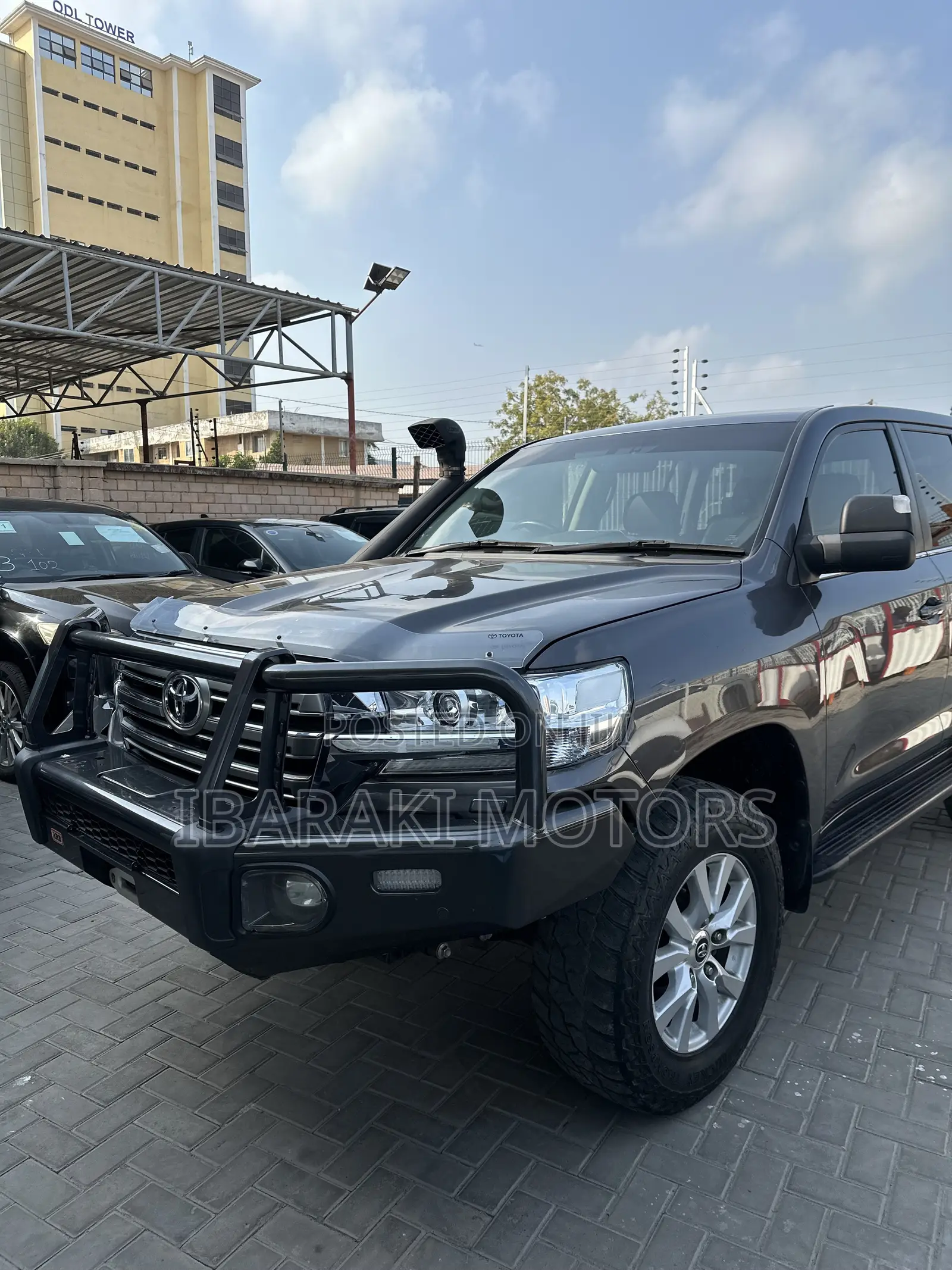 Toyota Land Cruiser 4.5 V8 VXR 2019 Gray