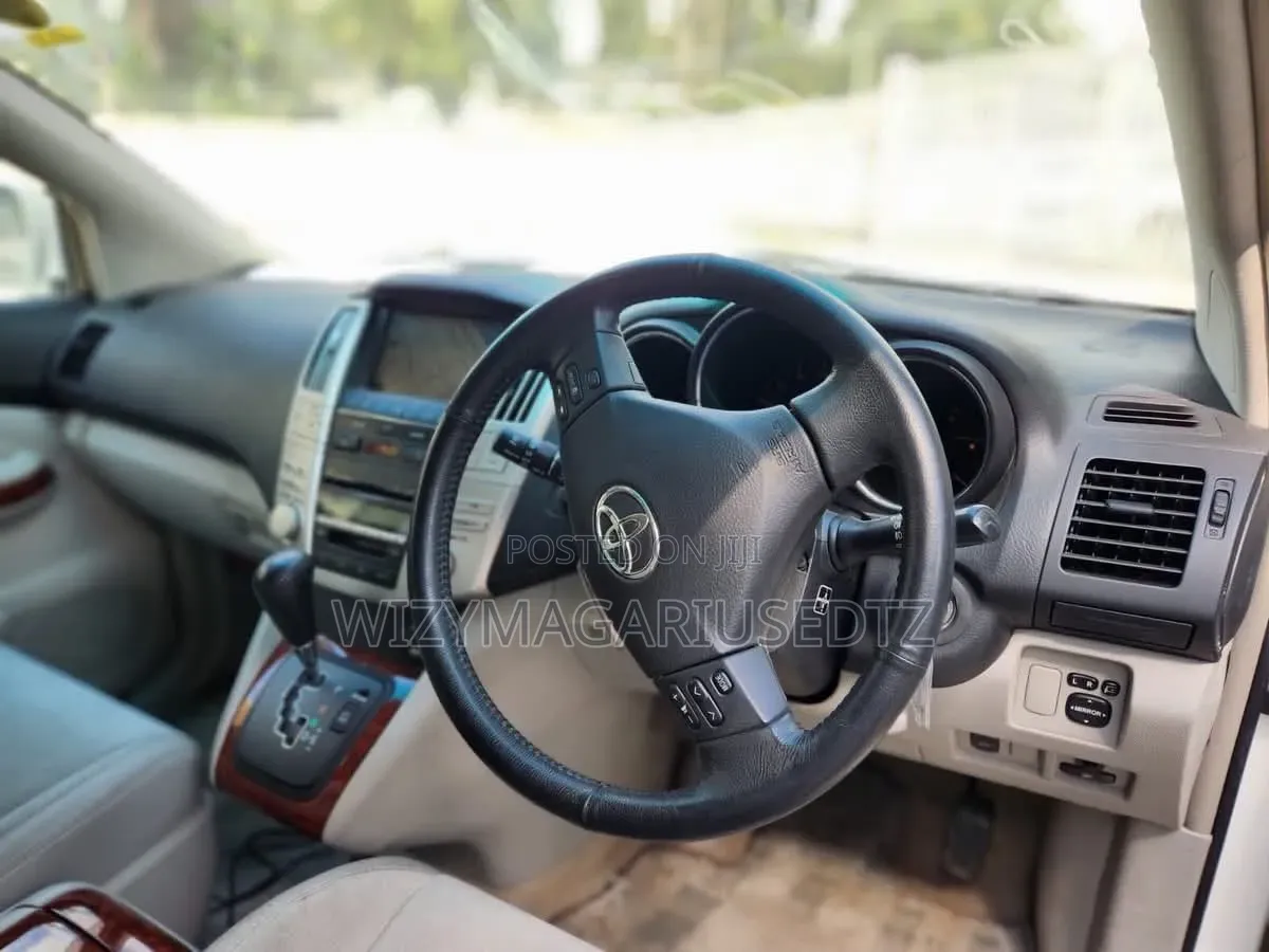 Toyota Harrier 2008 White