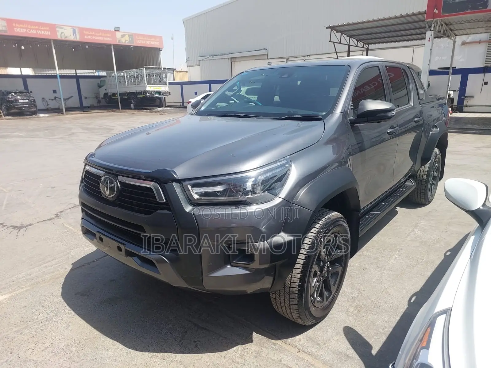 Toyota Hilux 2024 Gray